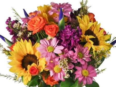 Send a beautiful Splendor arrangement of fresh-cut seasonal blooms today. Year after year this is our most popular garden design. Multiple upgrade options are available. 